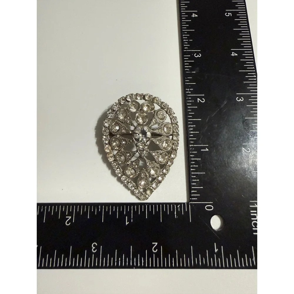 Vintage Silver Tone Clear Rhinestone Filigree Teardrop Brooch Art Deco Style Pin